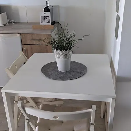 Rez-de-chaussee De Maison דירה